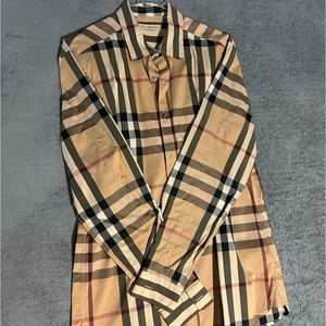 Men’s Burberry Shirt